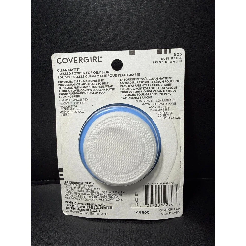 CoverGirl Clean Matte Pressed Powder Oil Control – 525 Buff Beige – NEW